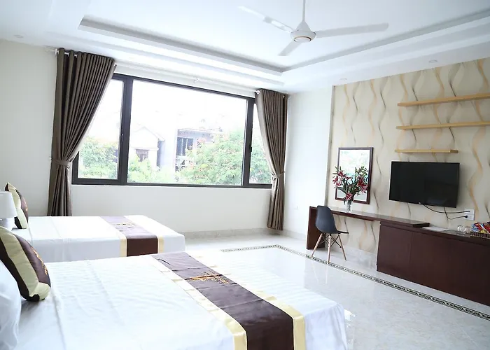 Iris Hotel 2*